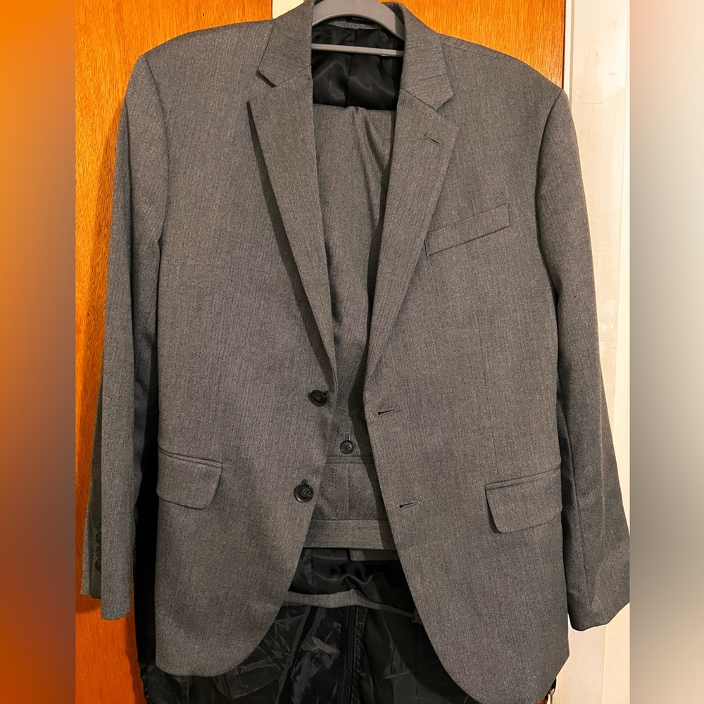 JF Ferrar MENS 2pc GRAY suit! 40s! 34x30 pants!